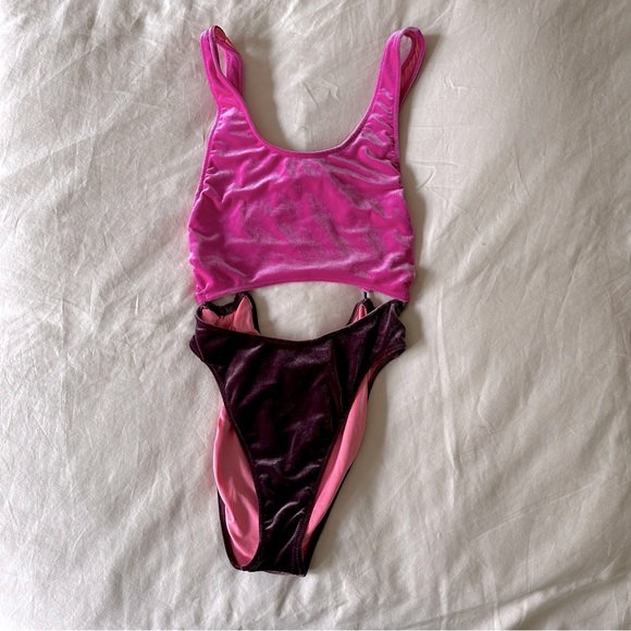 VS Pink vintage style pink/mulberry colored velvet cut out swimsuit. Size Small - Picture 7 of 11